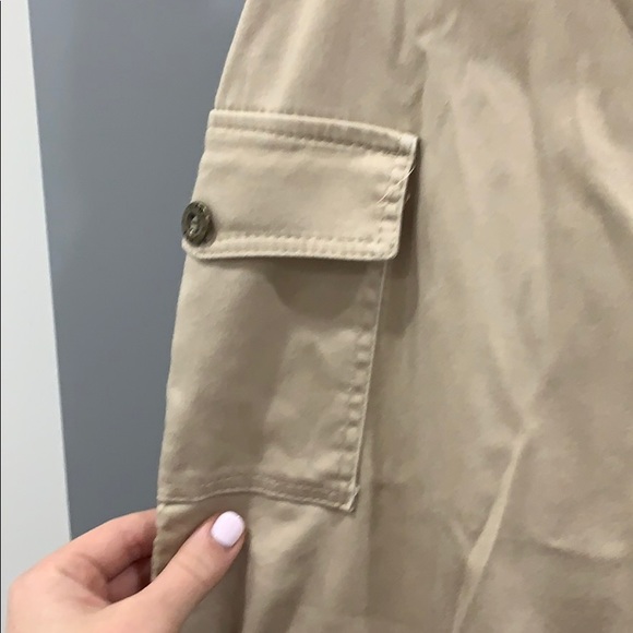 Khaki Pants with tailored drawstrings - Picture 3 of 4